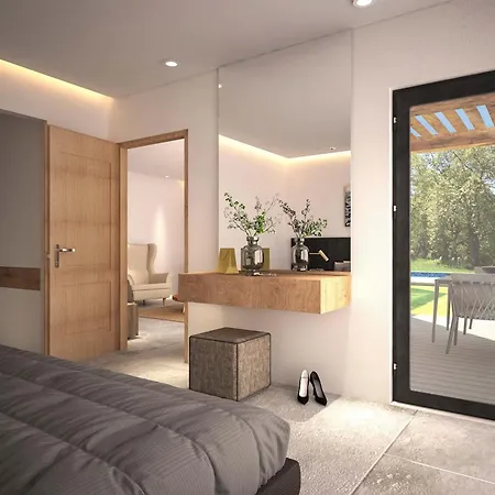 Natura Park Village & 5* Pszalídi