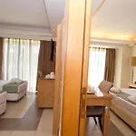 Natura Park Village Hotel&spa Semesteranläggning (resort) 5*