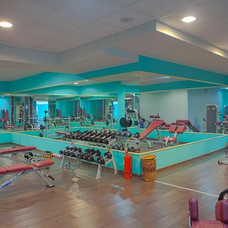 Resort Natura Park Village &