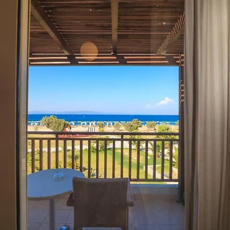 Natura Park Village & 5*