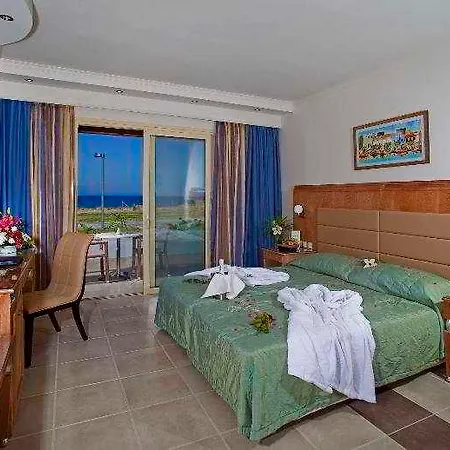 Üdülőközpont Natura Park Village & 5*