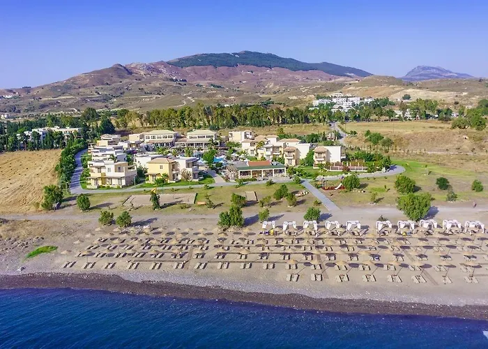 Natura Park Village & 5*