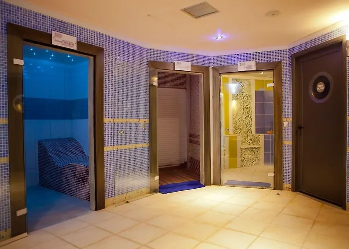 Natura Park Village & 5* بساليدي