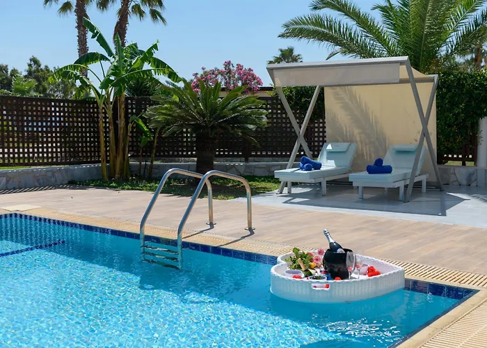 Natura Park Village & بساليدي