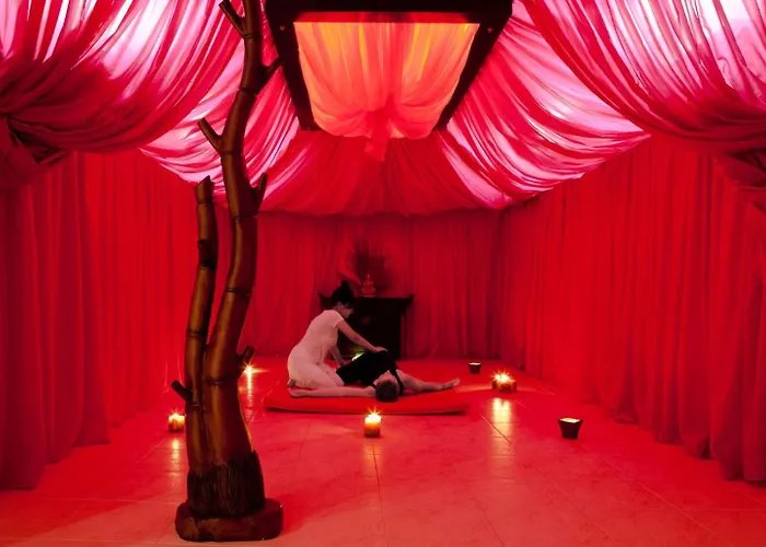 Natura Park Village & 5*