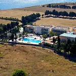 Natura Park Village & 5*