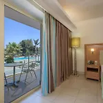 Resort Natura Park Village & 5*