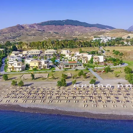 Natura Park Village & 5*