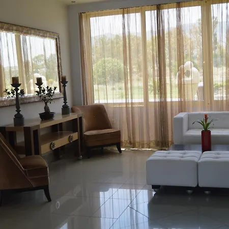 Θέρετρο Natura Park Village & 5*