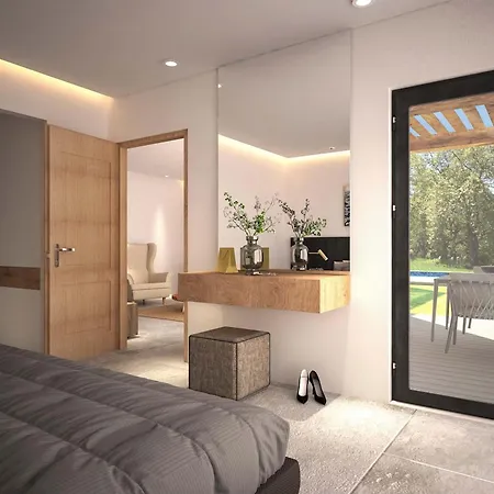 Natura Park Village & 5* 살리디