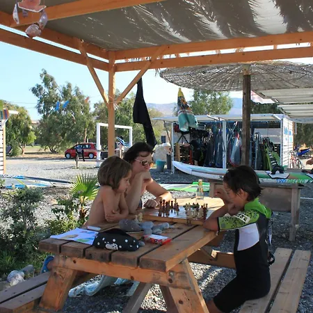 Θέρετρο Natura Park Village &