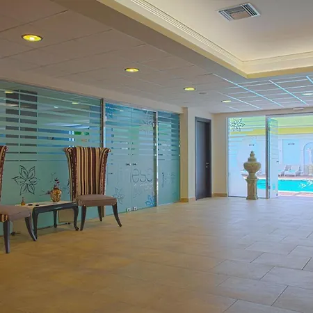 Курортный комплекс Natura Park Village & Псалиди