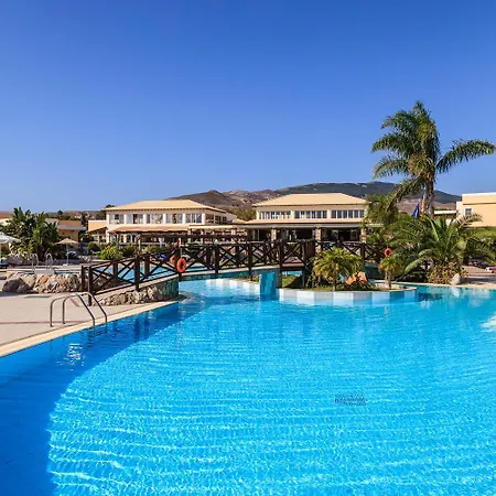 Θέρετρο Natura Park Village &