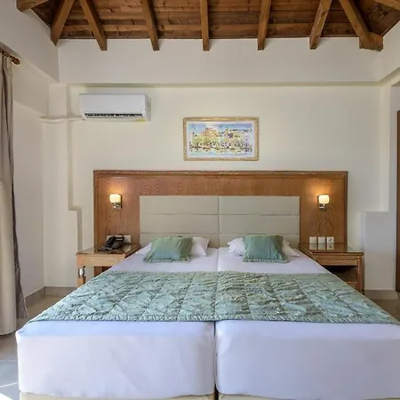 Natura Park Village & Θέρετρο