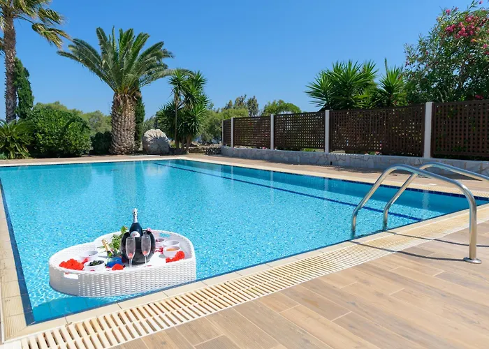 Natura Park Village & منتجع